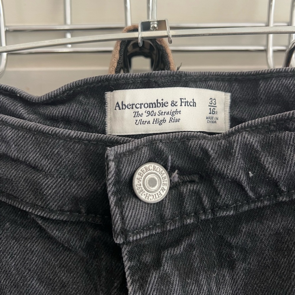 Curve Love 90s Ultra High Rise Straight Jeans - Picture 2 of 4